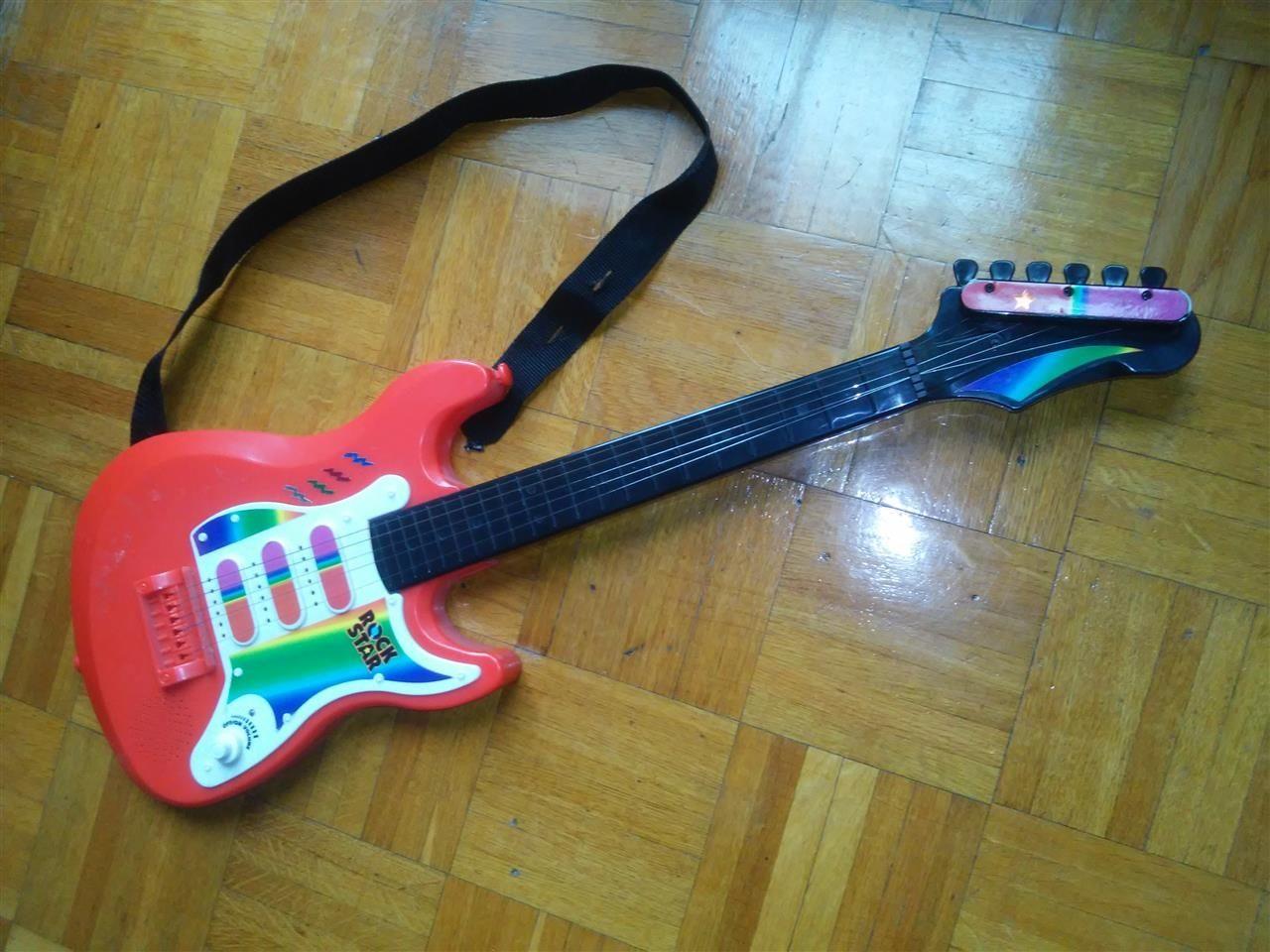 Gitara-dečija