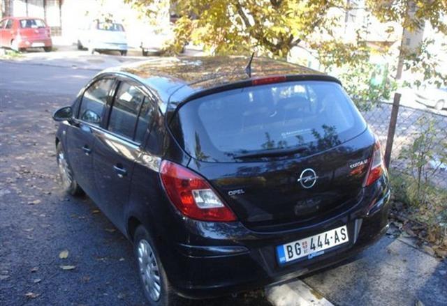 Opel-Corsa-D--08