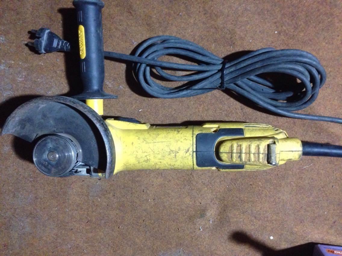 Dewalt