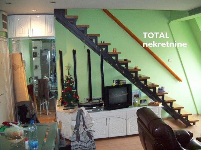 Dvoiposoban duplex u blizini Sajma