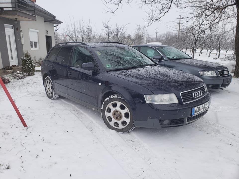 AUDI-A4-KARAVAN-2002-1-9