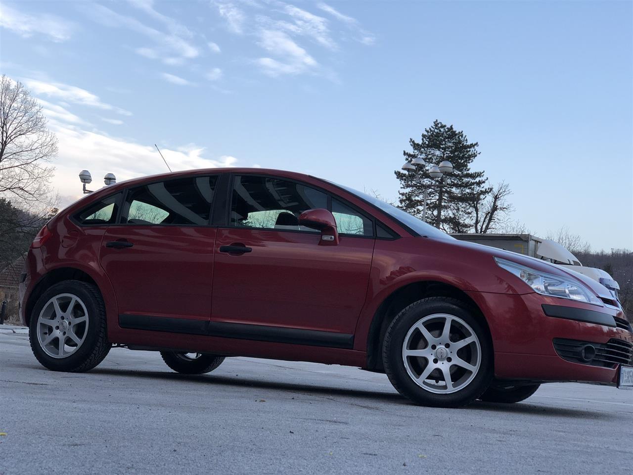 Citroen-C4