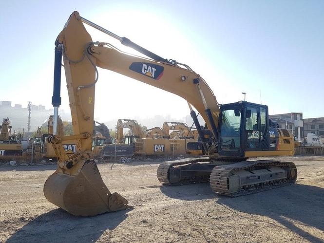 Caterpillar 330 D2 L