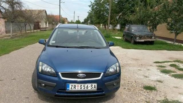 Ford Focus -06 