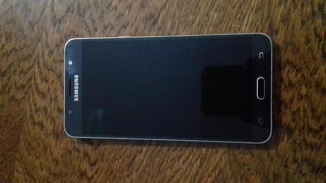 Samsung j7 2016