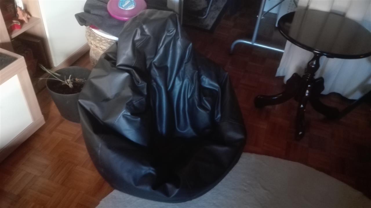 lazy-bag-crni