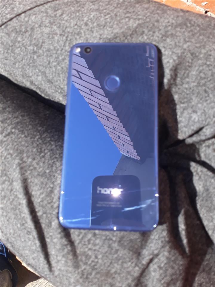 Honor-8-lite