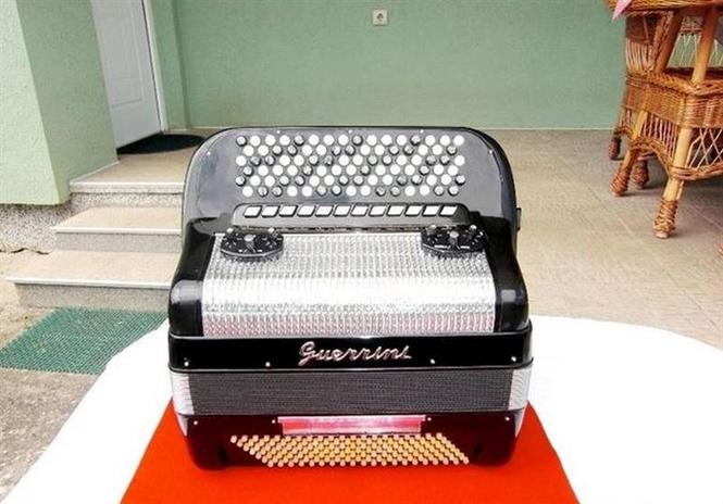 Harmonika Guerrini Profesional