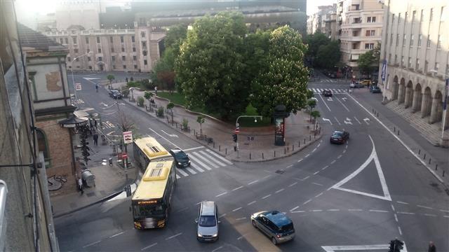 Luksuzan salonac u centru