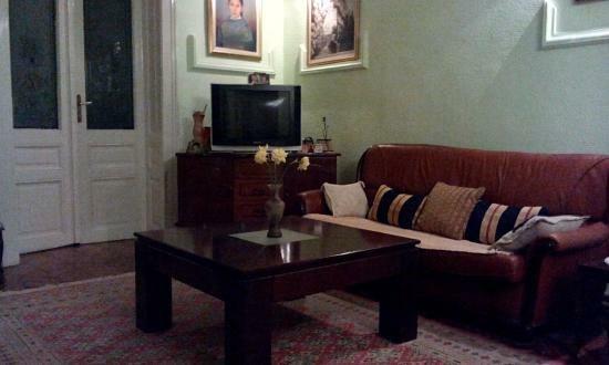 Za-EXIT-kuća-centar-10-minuta-peške-do-Tvrđave