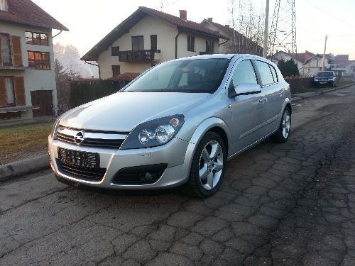 Opel Astra H 1.9 cdti - 06