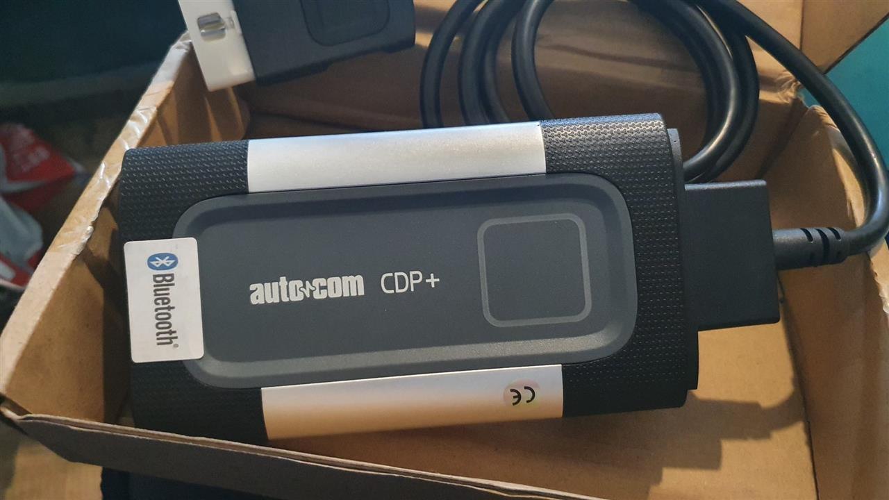 Autokom-Power-Adapter-CDP-+-Bluetooth-2017-3