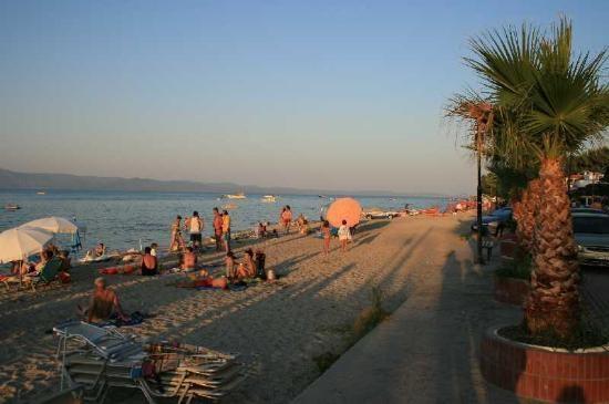 Suncani-Maj-u-Pefkohoriju