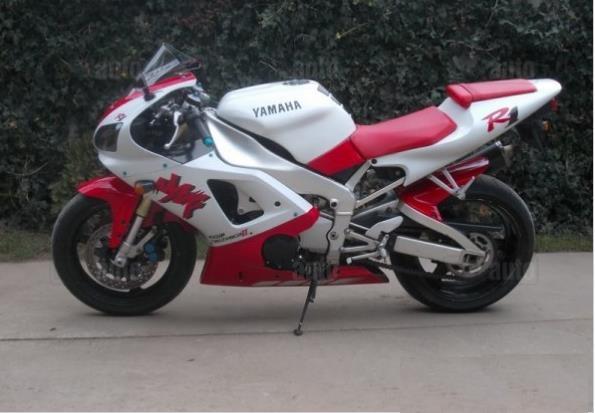 Yamaha yzf r1
