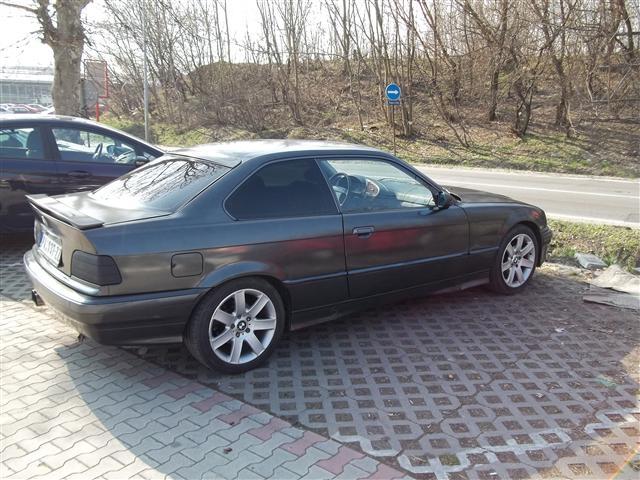 BMW 320 IS