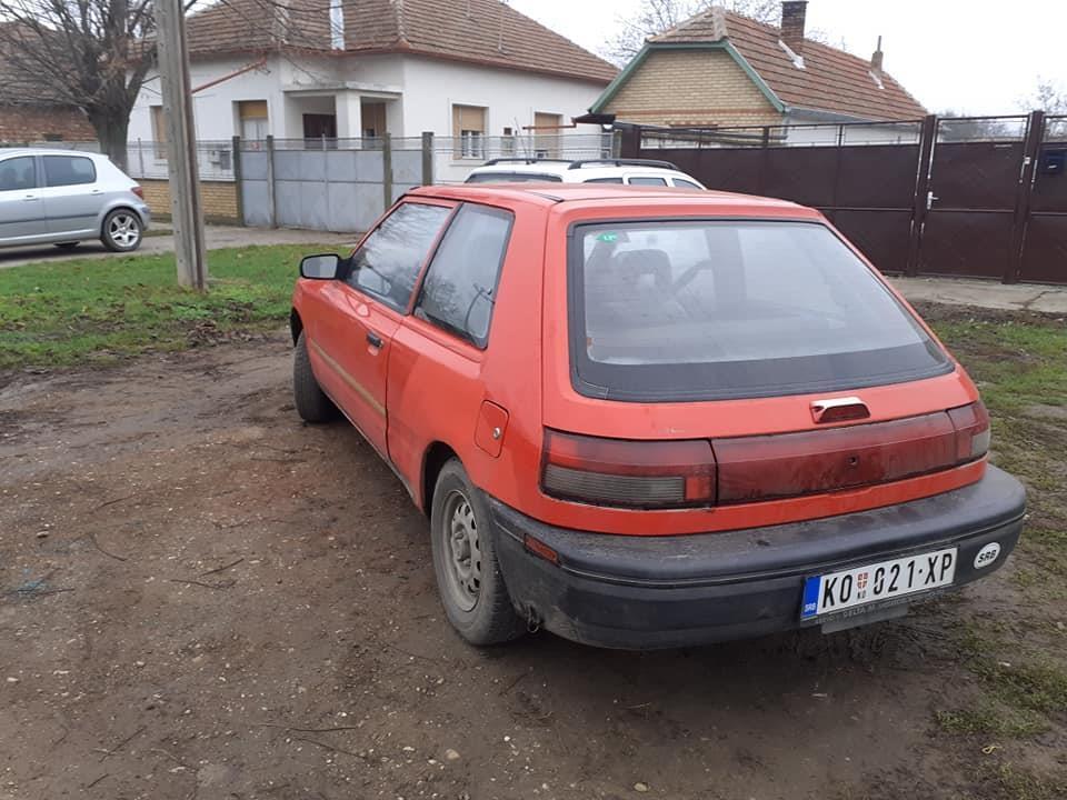 Mazda-323