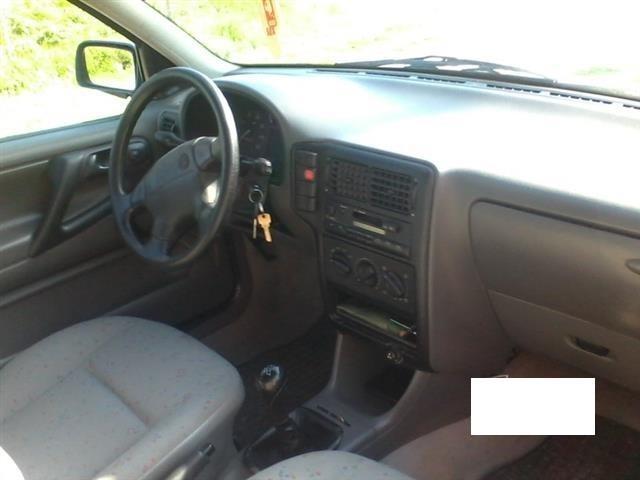 VW-polo--99