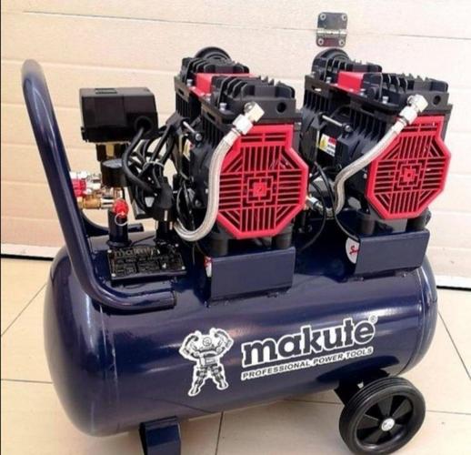 Besumni kompresor 50l Makute