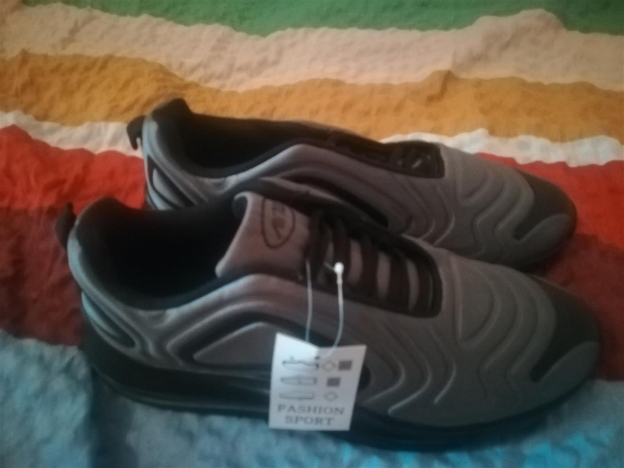 Patike-Nike-air-max-720