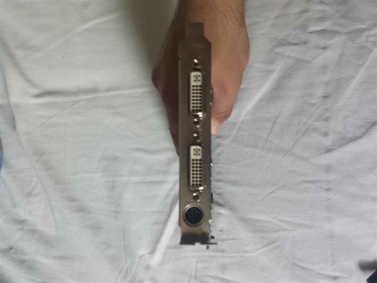 Graficka-Kartica-9800GT