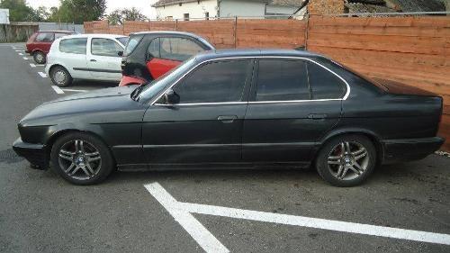 BMW 525  - 92