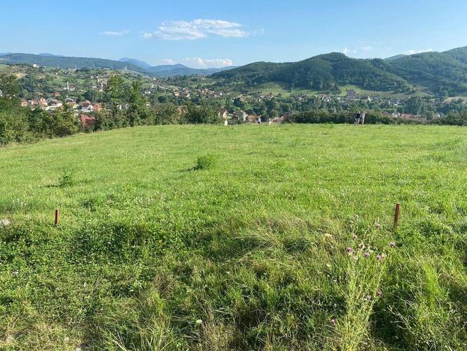 PLAC NA PRODAJU ;