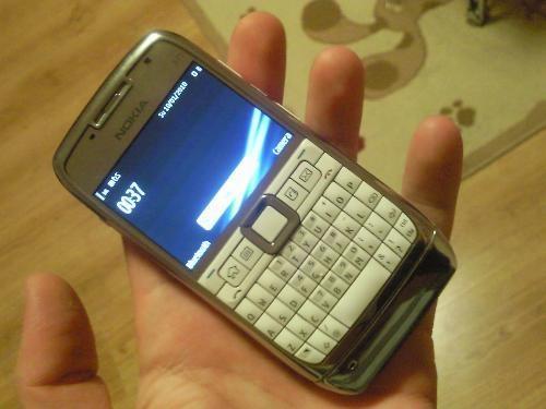 Nokia-E71