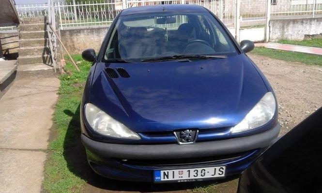 Pezo206 Prodajem