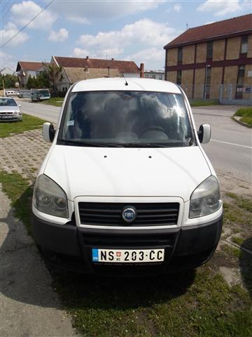 Fiat-Doblo--06--