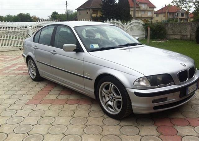 BMW 320 D -01 