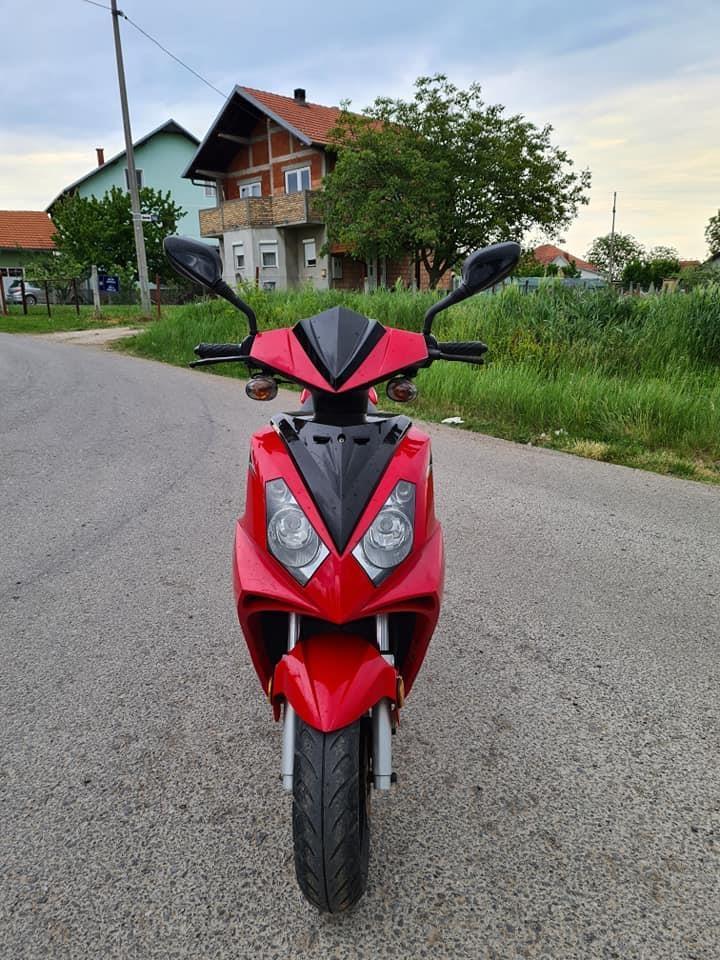 SPRINT-EXACTLY-49CC-ODLIČAN