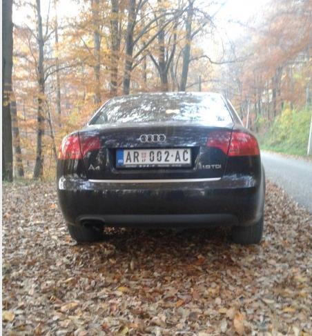 Audi-A4--05