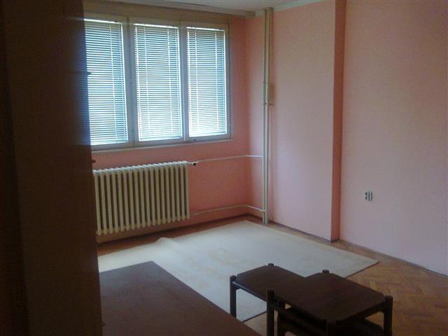 Stan 33m2 Bulevar Nemanjica