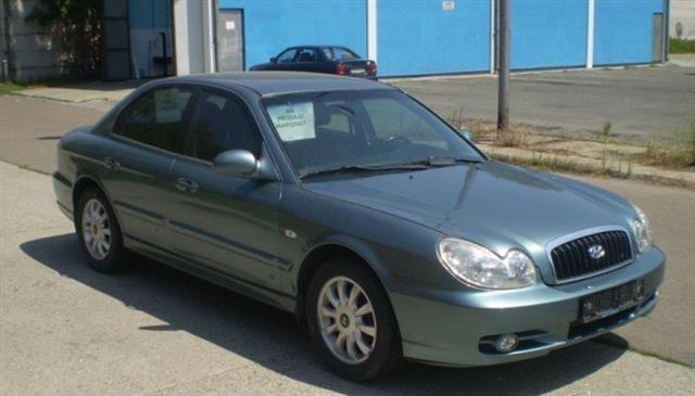 Hyundai Sonata 2.0 gls - 05