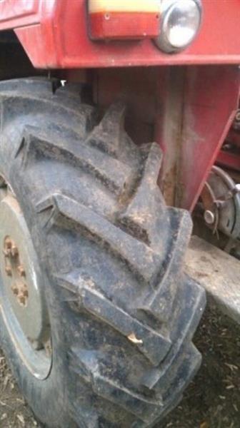Traktor-IMT-560