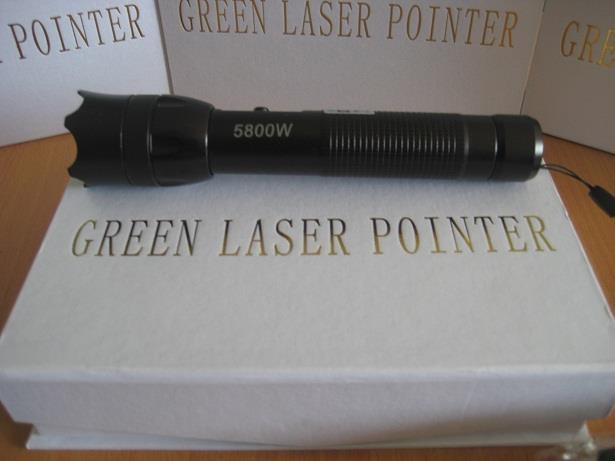 Zeleni laser 5800W