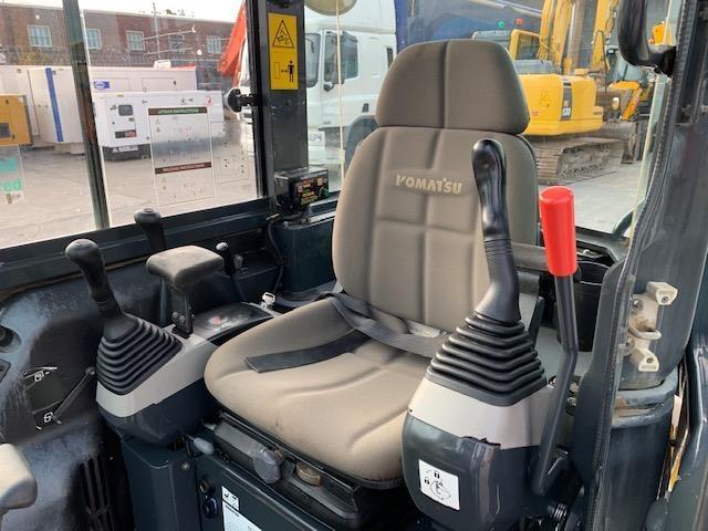 Komatsu-PC-55-MR-3-mini-bager