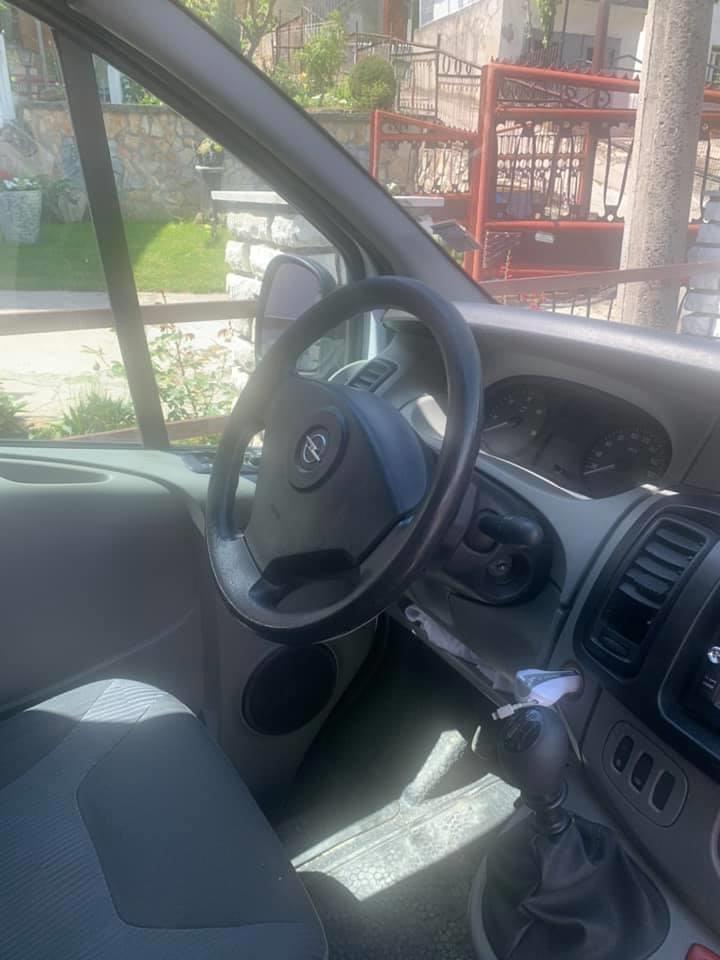 KOMBI-OPEL-VIVARO