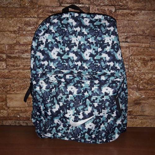 Novi nike ranac