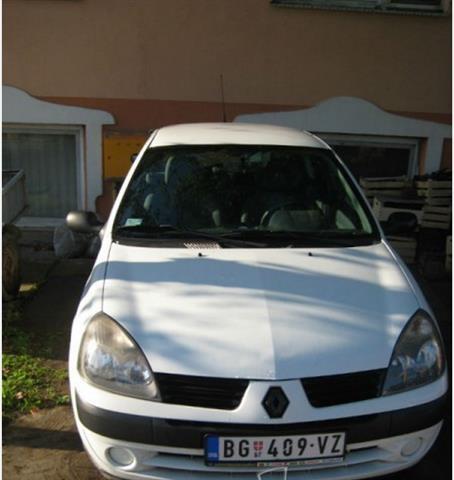 Renault-Clio-1-5-dci--05