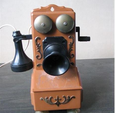 Mehanotehnika telefon