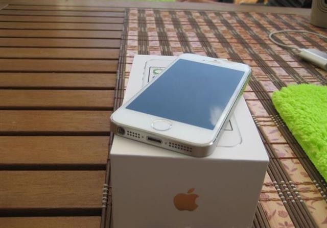 Apple iPhone 5s
