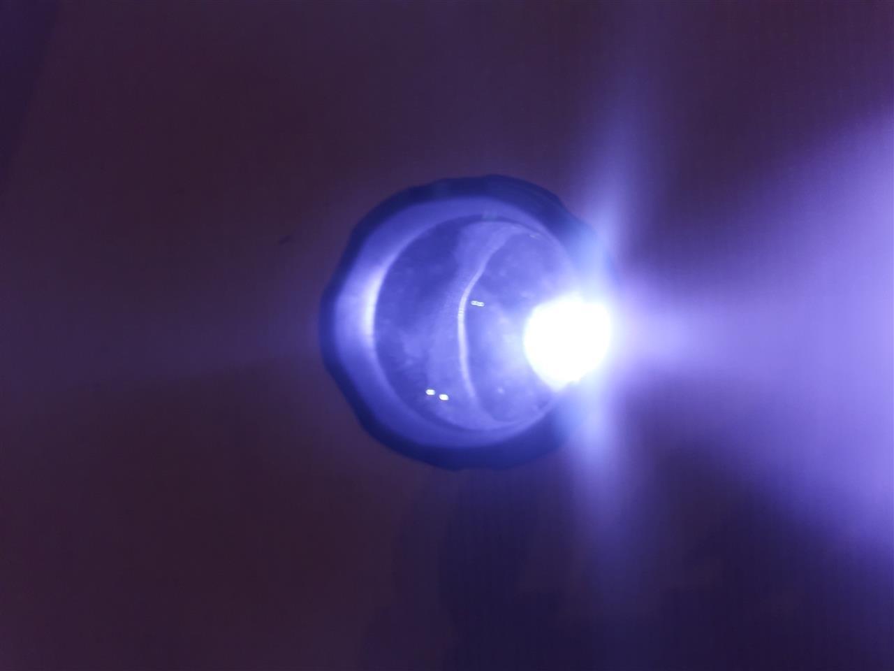 IC-lampa-Luminator-