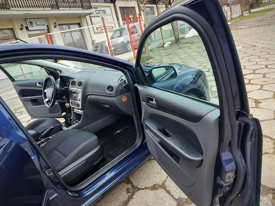 Ford-Focus-1-6Dizel-20007g-reg