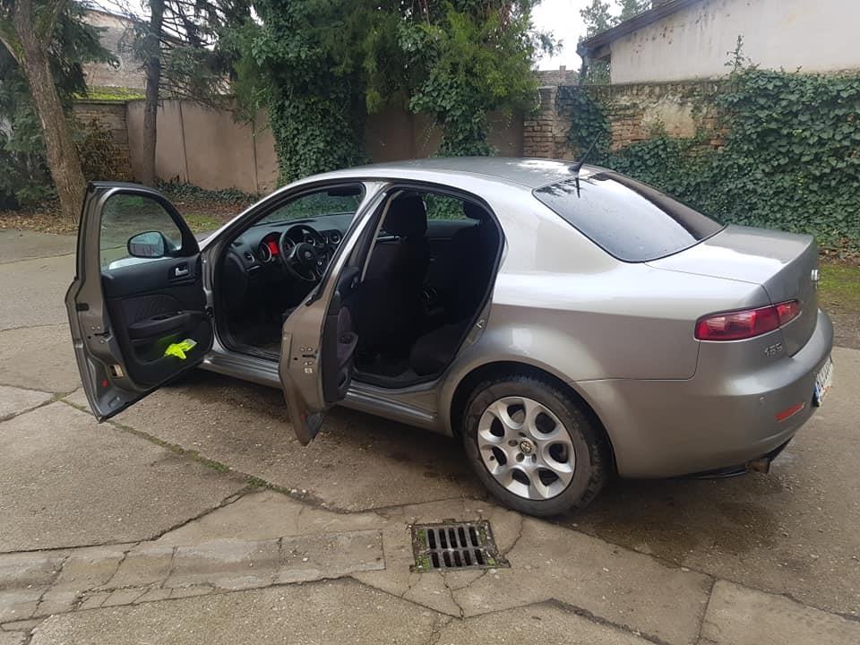 Alfa-Romeo-159