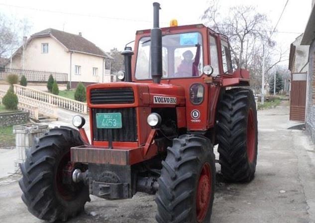 Traktor-Volvo-BM