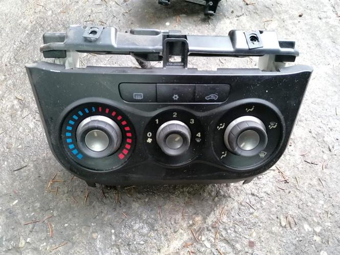 Alfa Romeo Mito panel klime 