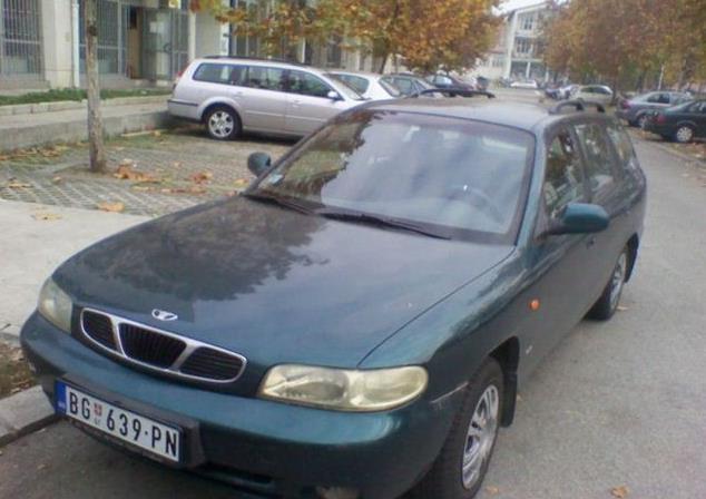 Daewoo-Nubira--99