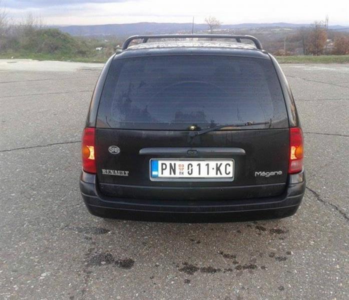 Renault-Megane-ch-kao-nov--02