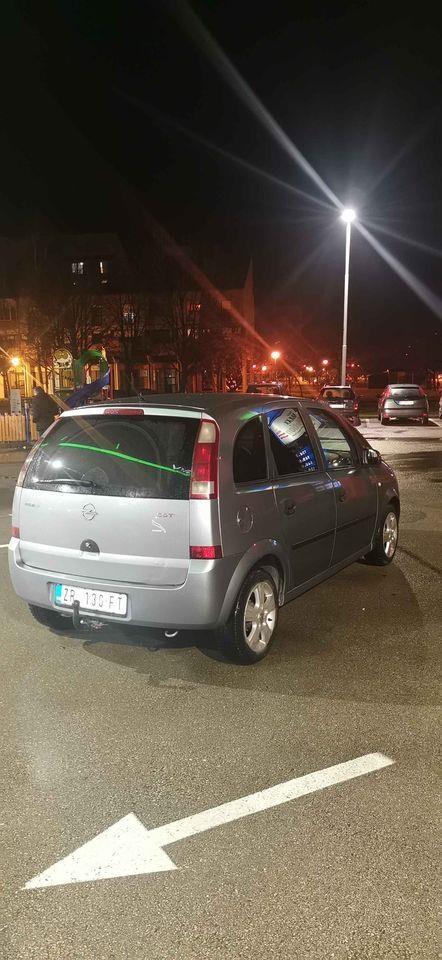 opel-meriva-1-7